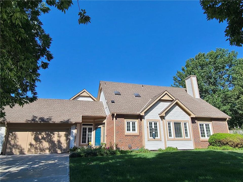 1st image of 13703 Pembroke Cir