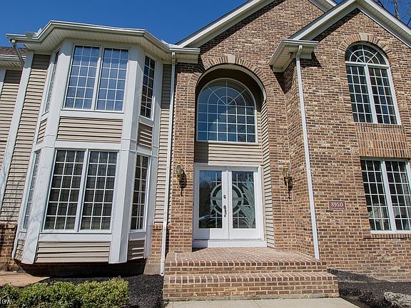3rd image of 8950 Red Tail Ln