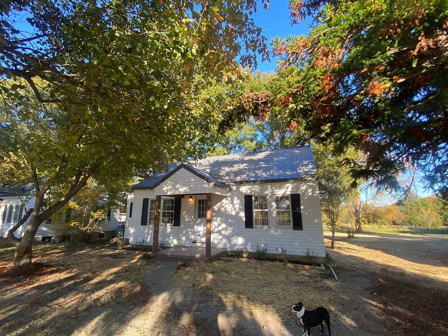 1942 US Highway 158 — Photo 2