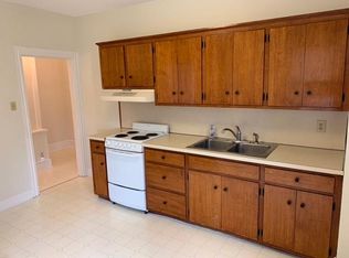 211 N Market St FLOOR 2, Mechanicsburg, PA 17055