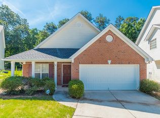 2714 Plennie Ln, Lawrenceville, GA 30044