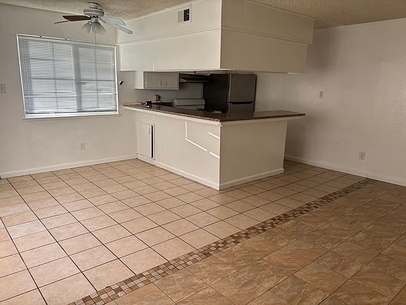 2nd image of 26 Nedra Ct #4