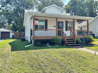 557 N 2nd St, Wood River, IL 62095