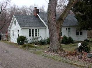 3411 Consear Rd, Lambertville, MI 48144