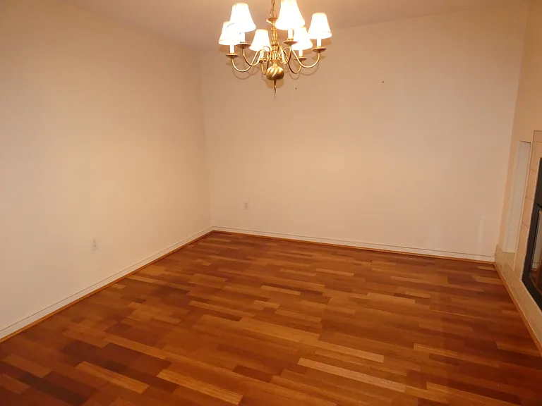 380 Place Ln #380 — Photo 9
