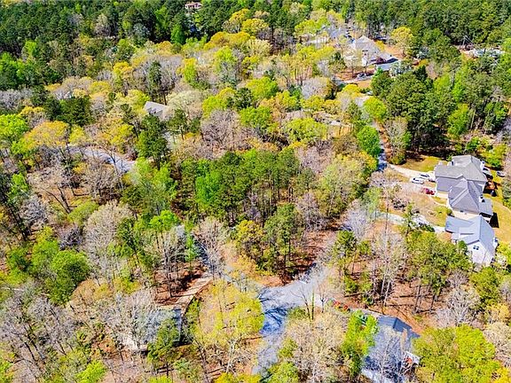 4th image of 6156 Belle Meade Dr