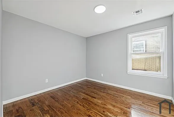 531 Livingston St #2 — Photo 10