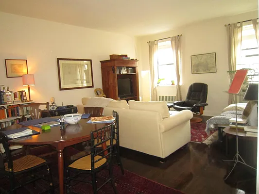 Rented by Immac Realty | media 30