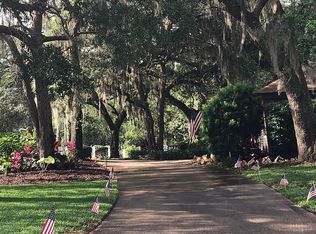 240 Grandview Ave, Valparaiso, FL 32580