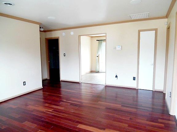2nd image of 202 Sandy Dr