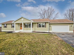 206 Oak Dr, Middletown, DE 19709