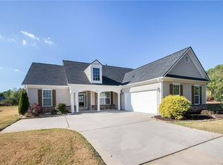 600 Holbeck Way, Locust Grove, GA 30248