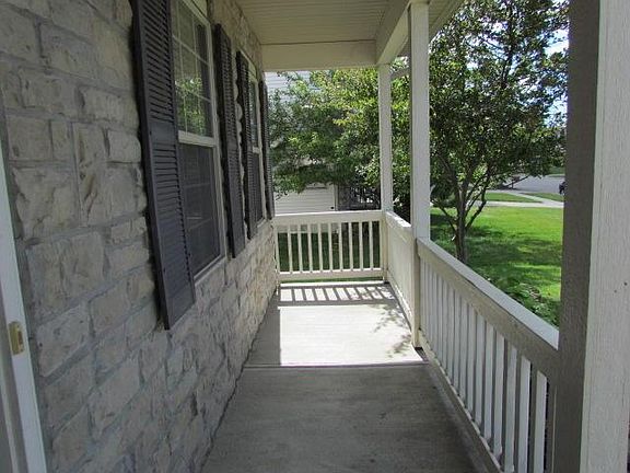 4th image of 9009 Kingsley Dr