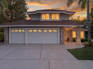 9881 Foxrun Rd, Santa Ana, CA 92705