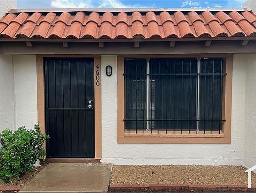 2nd image of 4606 W Desert Crest Dr