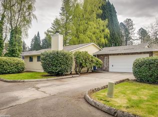 4428 SW Galeburn St, Portland, OR 97219