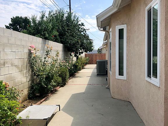 4th image of 6930 Shubin Ln