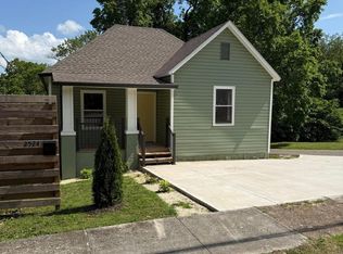 2524 E Glenwood Ave, Knoxville, TN 37917