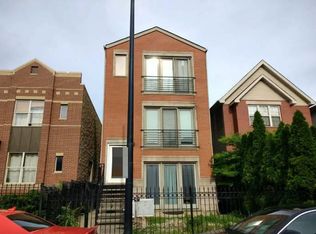 510 S Campbell Ave #3, Chicago, IL 60612