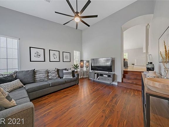 5th image of 9137 Little Horse Ave