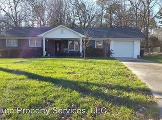 502 Creighton Dr, Taylors, SC 29687