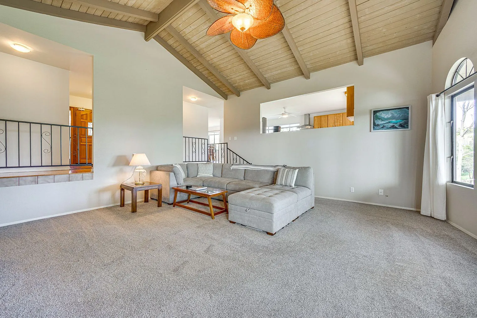 3 bed, 2.0 bath, 2314 sqft, $6,838 — Photo 2