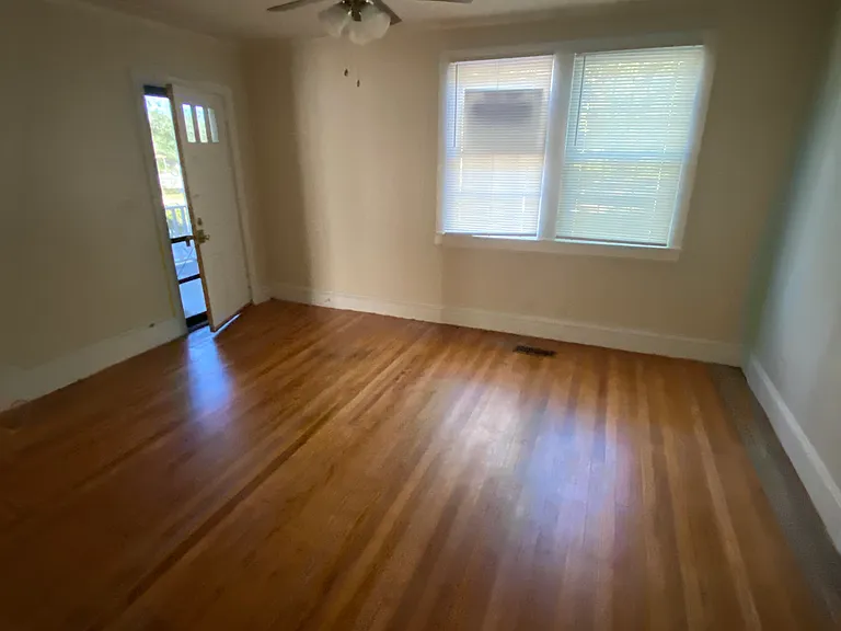 1010 2nd Ave #1012 — Photo 3