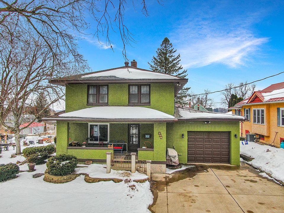 1st image of 106 Oak STREET