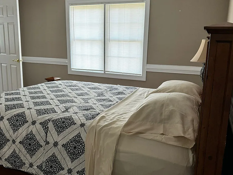378 Crepe Myrtle Dr #B — Photo 9