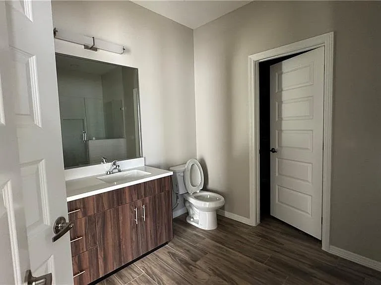 4120 La Vista Ave #4 — Photo 8