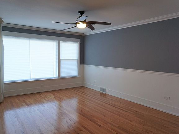 5th image of 5509 W Oakdale Dr