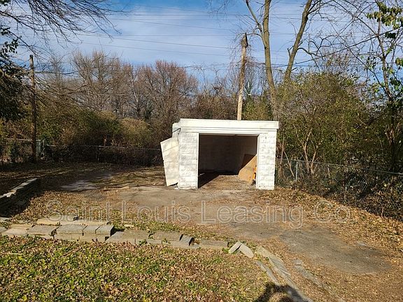 4th image of 7715 Trenton Ave