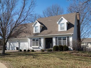 6008 SW Stonybrook Ct, Topeka, KS 66614