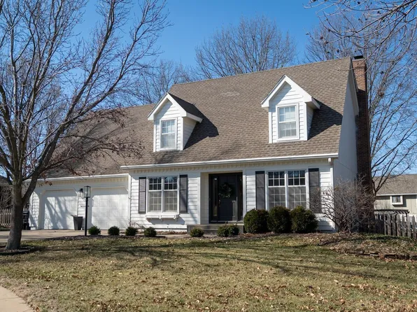 6008 SW Stonybrook Ct, Topeka, KS 66614