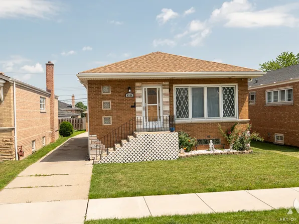 4504 W 65th Pl, Chicago, IL 60629