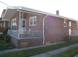 28 S Benson Ave, Margate City, NJ 08402
