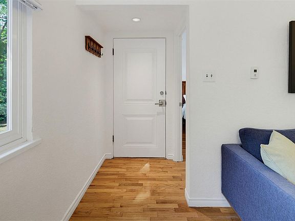 5th image of 1752 Kisber Ave
