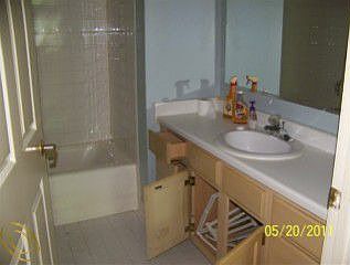 4th image of 39365 Armstrong Ln #20