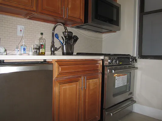 Rented by Beekman Street Realty | media 22