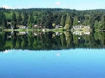 1st image of 6527 Lake Dr