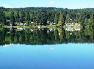 6527 Lake Dr, Bremerton, WA 98312