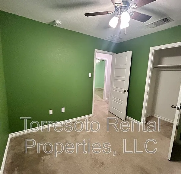 5910 Sandy Lake St — Photo 30