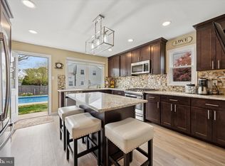 209 Susan Dr, Elkins Park, PA 19027