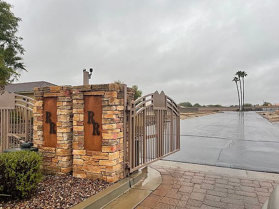 3rd image of 18215 W San Miguel Ct