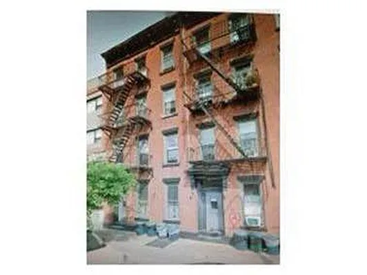 Rented by Corcoran | media 11