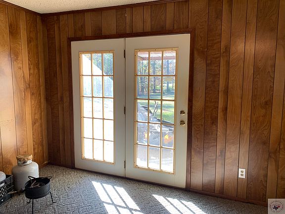 4th image of 1709 Pine Wilderness Dr