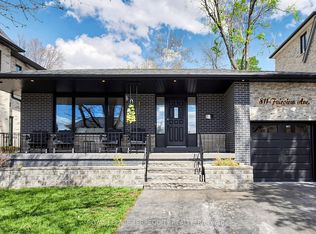 811 Fairview Ave, Pickering, ON L1W 1M7