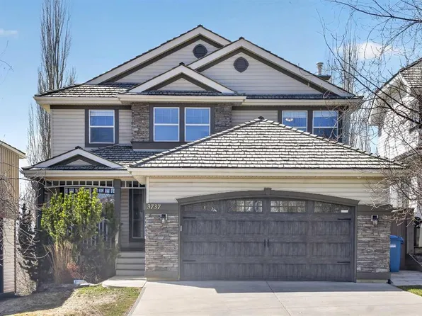 3737 E Springbank Dr SW, Calgary, AB T3H 4J7
