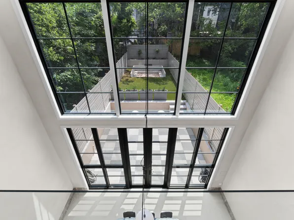 966 Bergen Street image 21 of 34