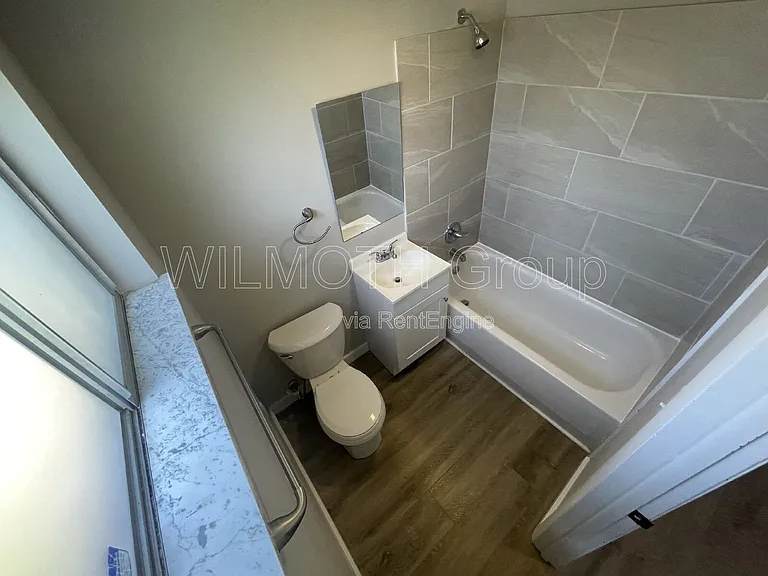 135 W Hendricks St #2 — Photo 9